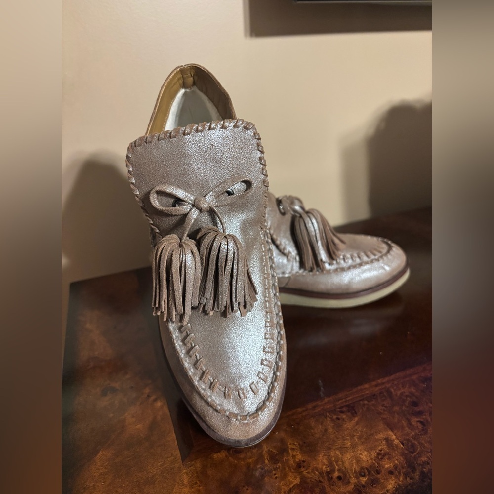 AEROSOLES Shimmering Loafers
